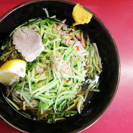 レモンを絞って爽やかに 今日ウマ 8月夏メシ 元祖支那そば 信吉屋 ラーメン 中華そば 中央区 古町 なじらぼ