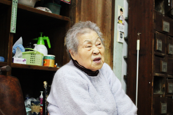 旭湯　看板娘の朝妻キヨさん85歳